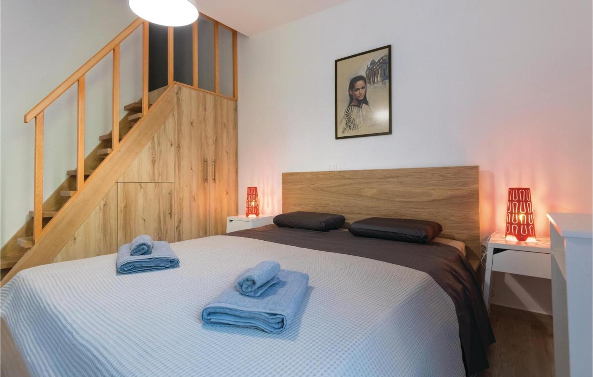 Awesome Apartment In Blace With House Sea View Bagian luar foto
